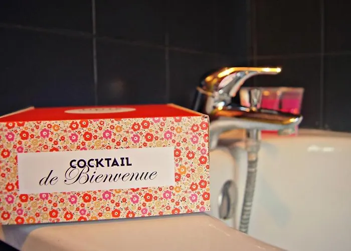 Little - Louise Lille